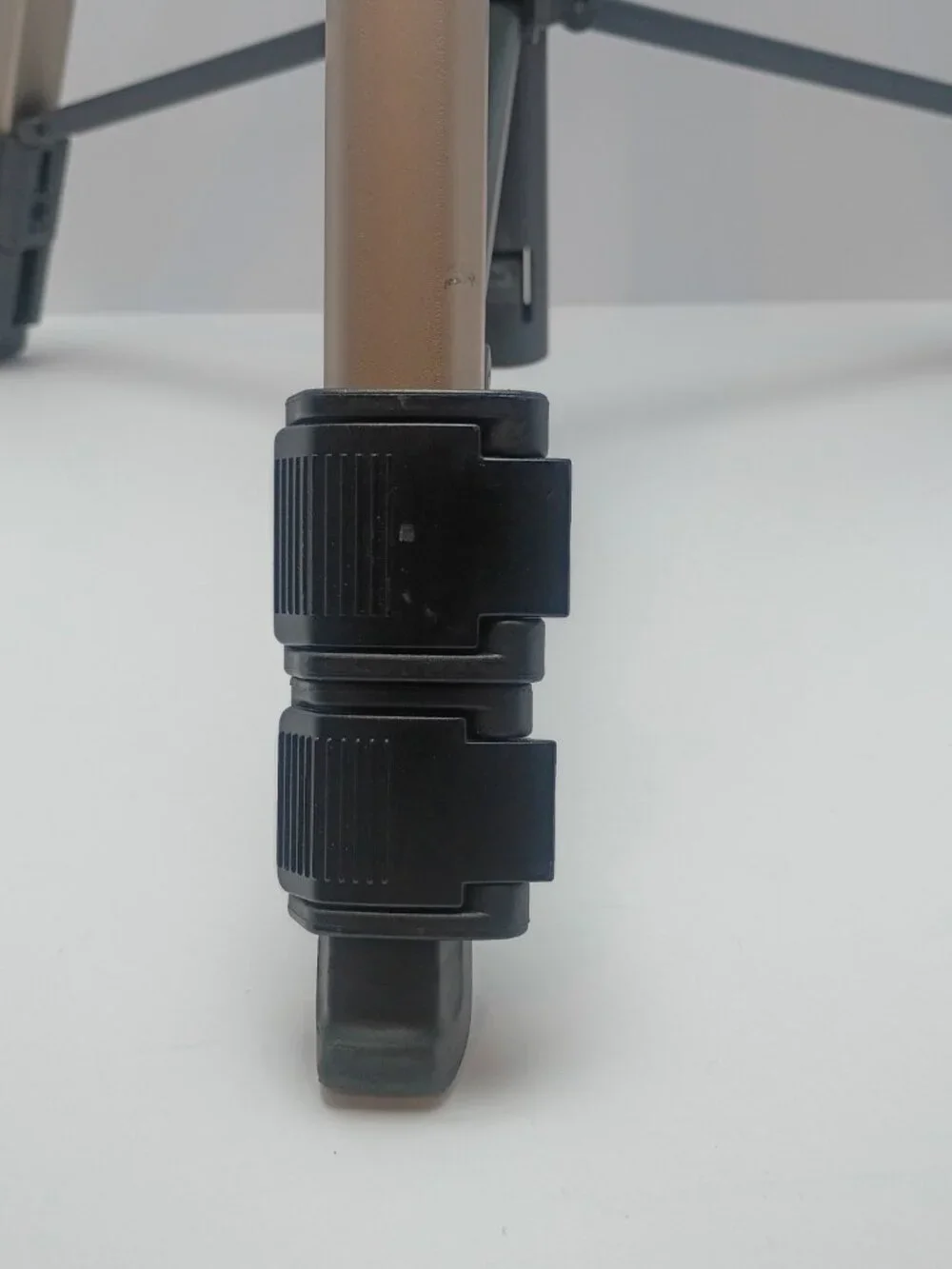 Velbon Videomate 504 Camera Stand 48in QB-4W